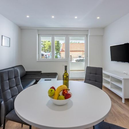 Luxury Apartments Lovorka 1 & 2**** 塞尔瑟 外观 照片