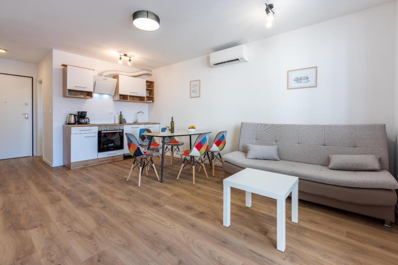 Luxury Apartments Lovorka 1 & 2**** 塞尔瑟 外观 照片