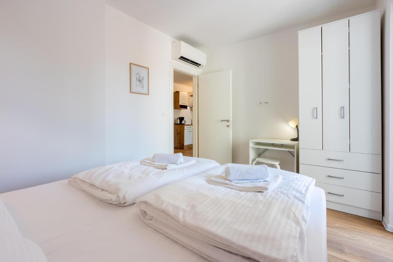 Luxury Apartments Lovorka 1 & 2**** 塞尔瑟 外观 照片